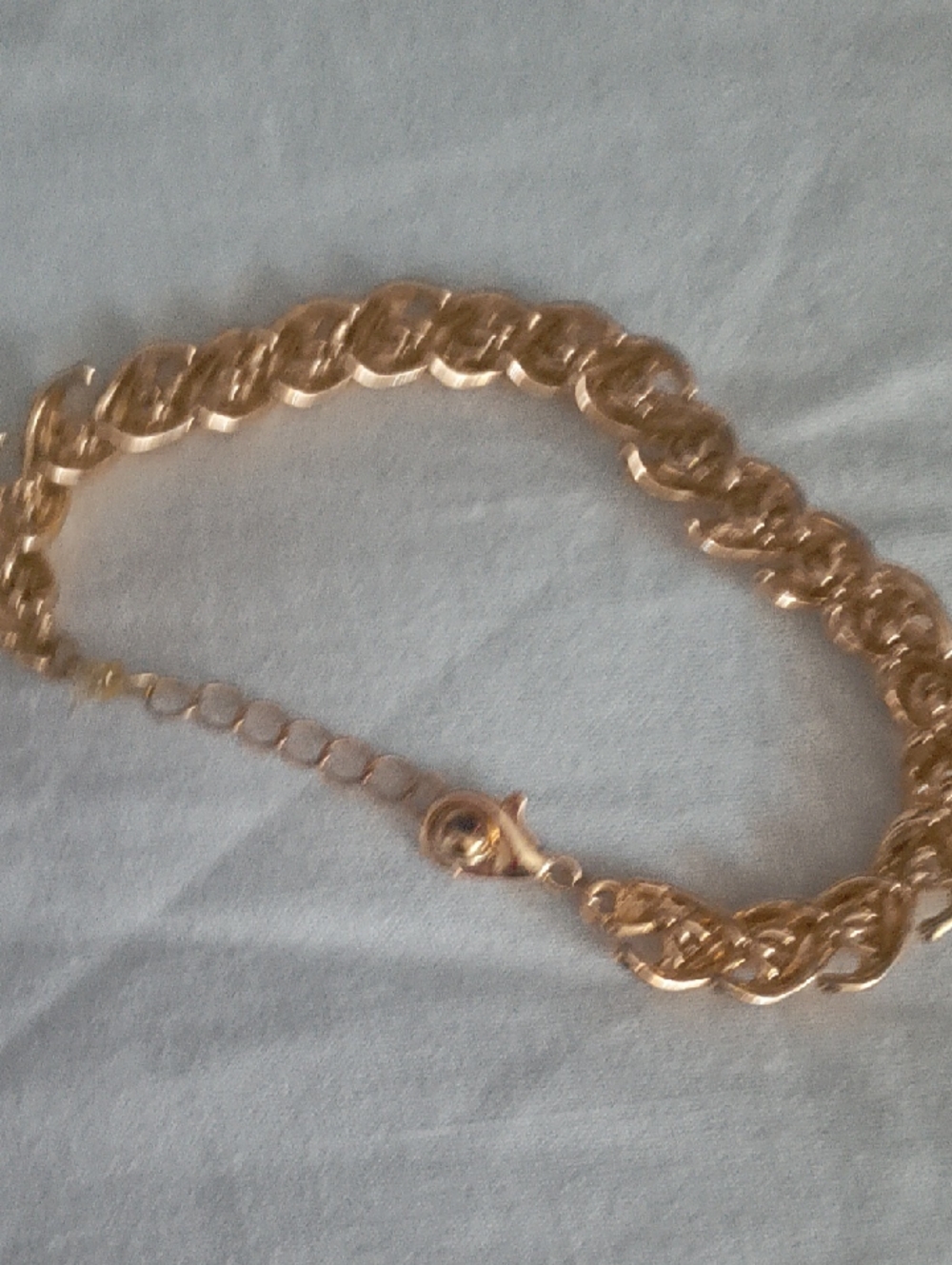 Classic Gold Chain Link Bracelet for Women
